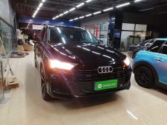 Audi Q7 55 TFSI quattro S line Sport - ფოტო 4