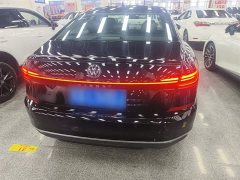 Volkswagen Passat Outstanding Edition 280TSI Business Version - ფოტო 6