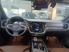 Volvo S60 B4 Intelligent Remote Luxury Edition - ფოტო 10