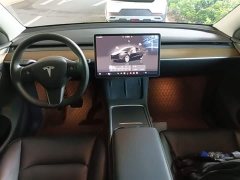 Tesla Model Y Rear-Wheel Drive - ფოტო 10