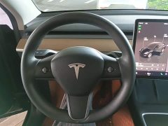 Tesla Model Y Rear-Wheel Drive - ფოტო 11