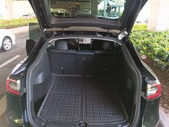 Tesla Model Y Rear-Wheel Drive - ფოტო 19