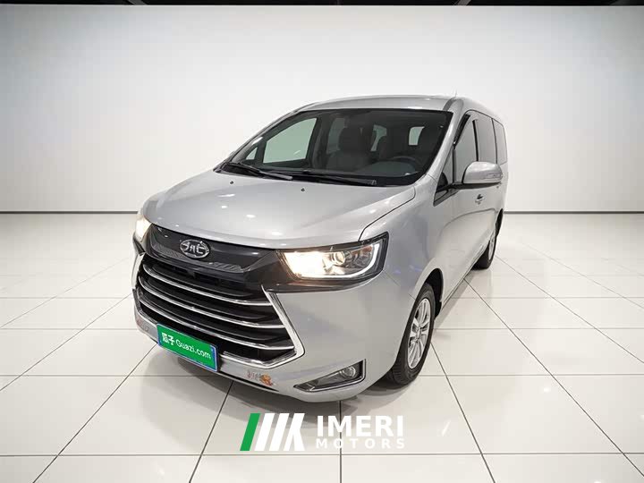 Ruifeng M4 2.0T GDI Automatic Business Travel Edition