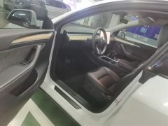 Tesla Model Y Long Range All-Wheel Drive - ფოტო 16