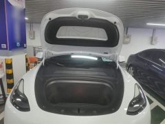 Tesla Model Y Long Range All-Wheel Drive - ფოტო 20