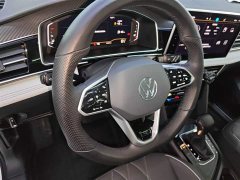 Volkswagen Tiguan L 2023 330TSI Automatic FWD R-Line Comfort Edition - ფოტო 11