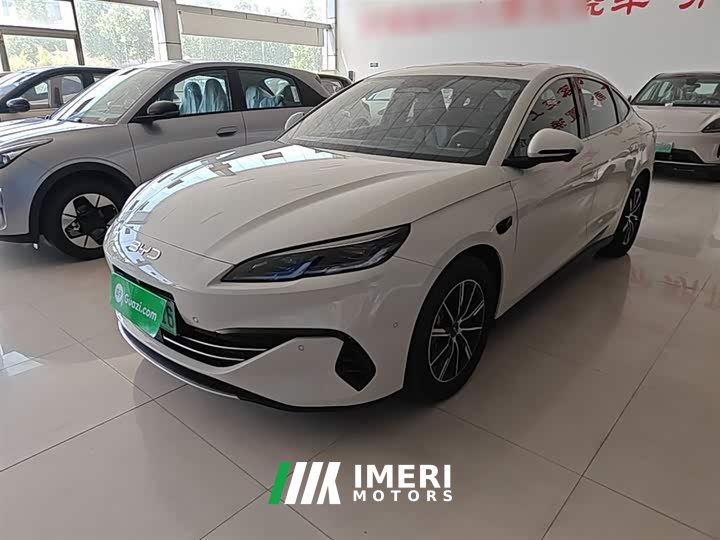 BYD Dolphin 06 DM-i Smart Drive 120KM Deluxe - ავტომობილი ჩინეთიდან