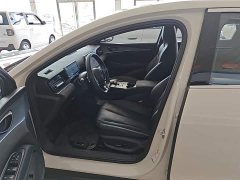 BYD Dolphin 06 DM-i Smart Drive 120KM Deluxe - ფოტო 16
