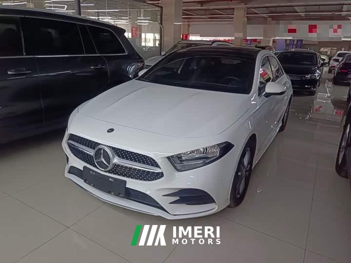 Mercedes-Benz A-Class Facelift A 180 L Sport Sedan