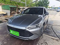 BYD Qin PLUS Champion Edition DM-i 55KM Exceed - ფოტო 1