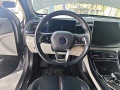 BYD Qin PLUS Champion Edition DM-i 55KM Exceed - ფოტო 11