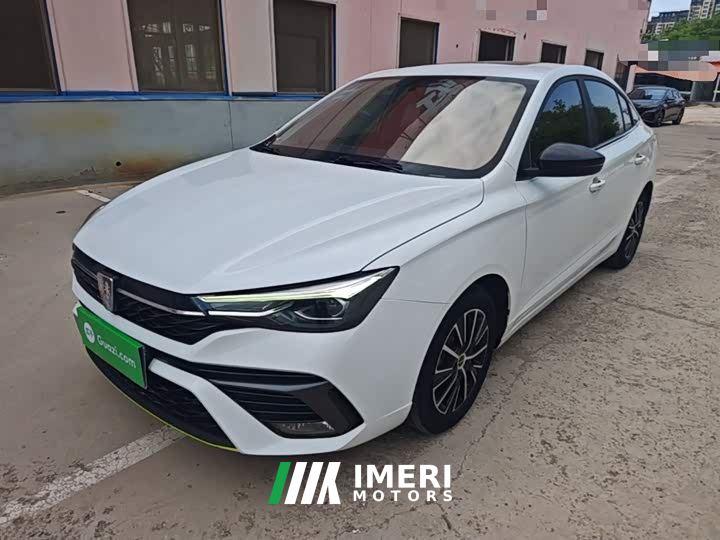 SAIC MG i5 1.5L Manual Diamond Edition