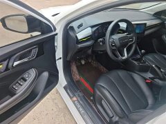 SAIC MG i5 2021 1.5L Manual Diamond Edition - ფოტო 16