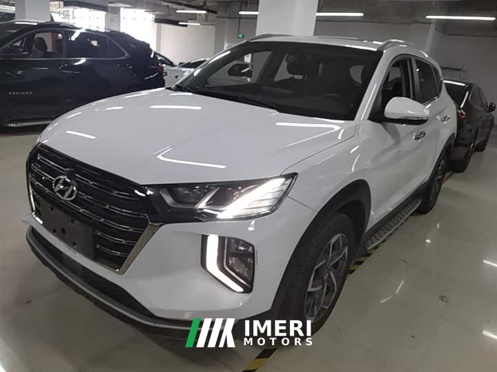 Hyundai Tucson 280TGDi FWD GLS Smart Connected Edition National VI