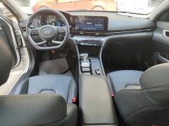 Hyundai Mingtu 1.8L CVT GLX Elite - ფოტო 10