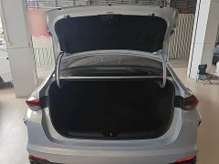 Trumpchi Shadow Leopard Shadow Leopard H Intelligent Hybrid Edition - ფოტო 19