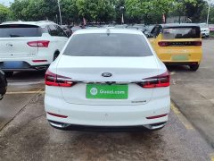 Ford Fiesta 1.5L Automatic Diamond Edition - ფოტო 6