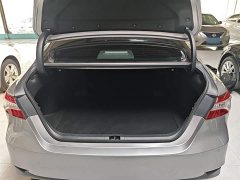 Toyota Camry 2021 2.0G Luxury - ფოტო 19