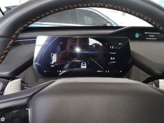 Changan Oushan Z6 Blue Whale 1.5T DCT Smart Edition - ფოტო 12