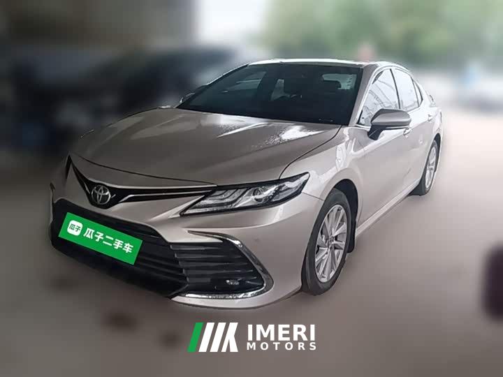 Toyota Camry 2.0G Luxury