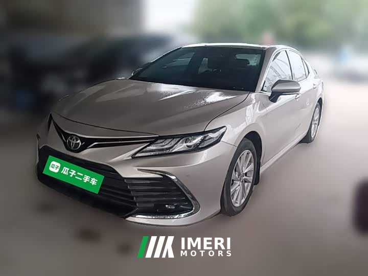 Toyota Camry 2.0G Luxury