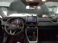 Toyota Vlanda 2020 2.0L CVT FWD Luxury - ფოტო 10