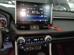 Toyota Vlanda 2020 2.0L CVT FWD Luxury - ფოტო 13