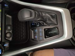 Toyota Vlanda 2020 2.0L CVT FWD Luxury - ფოტო 14