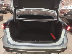 Geely Galaxy L6 EM-i 140km Starship Edition - ფოტო 15
