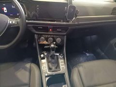 Volkswagen Sagitar 280TSI DSG Flying Edition - ფოტო 13