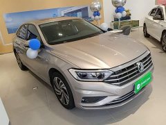 Volkswagen Sagitar 280TSI DSG Flying Edition - ფოტო 4