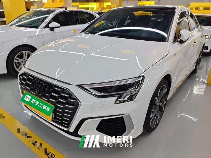 Audi A3 A3L Limousine 35 TFSI Luxury Sport
