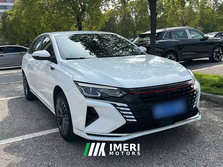 Dongfeng Yixuan MAX 1.5T Super Power Dad Edition - ავტომობილი ჩინეთიდან
