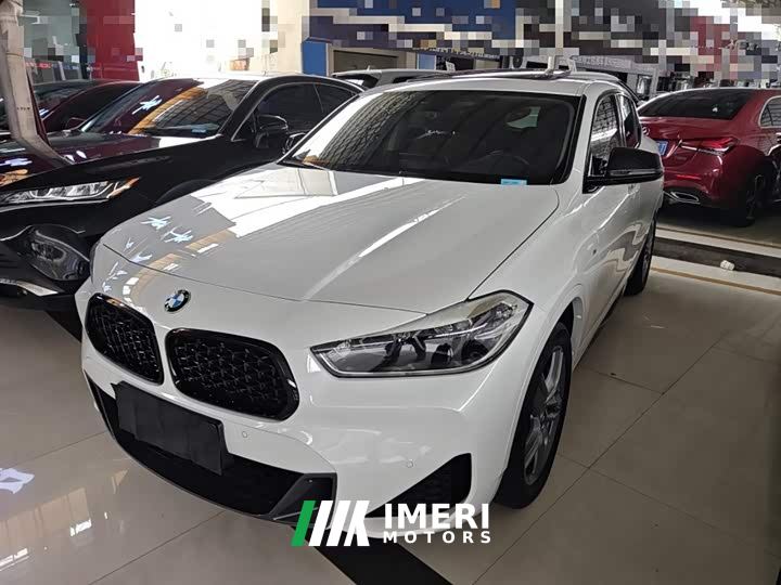 BMW X2 sDrive25i M Sport Dark Night Edition