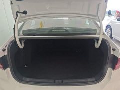 Volkswagen Lavida Facelift 1.5L Automatic Deyi Edition - ფოტო 19