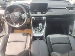 Toyota RAV4 2.0L CVT FWD Fashion Plus - ფოტო 10