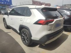 Toyota RAV4 2.0L CVT FWD Fashion Plus - ფოტო 5