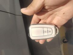 Toyota RAV4 2.0L CVT FWD Fashion Plus - ფოტო 9