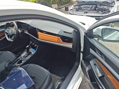 Volkswagen Bora Facelift 200TSI DSG Comfort Navigation Edition - ფოტო 7
