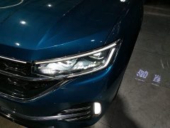 Volkswagen Taos 2023 380TSI AWD R-Line Pro Smart Edition - ფოტო 18