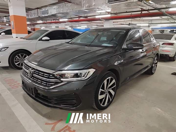 Volkswagen Sagitar 300TSI DSG Excellence Edition