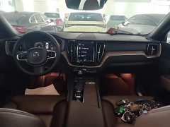Volvo XC60 T5 AWD Smart Remote Luxury Edition - ფოტო 6