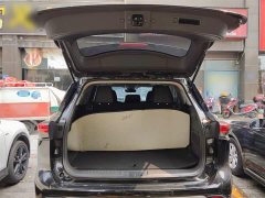 Toyota Highlander 2022 Hybrid 2.5L AWD Luxury 7-Seater - ფოტო 18