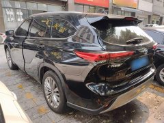 Toyota Highlander 2022 Hybrid 2.5L AWD Luxury 7-Seater - ფოტო 4
