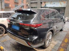 Toyota Highlander 2022 Hybrid 2.5L AWD Luxury 7-Seater - ფოტო 6