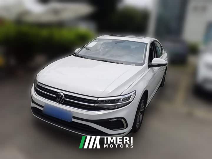 Volkswagen Bora 200TSI DSG Comfort Navigation Edition