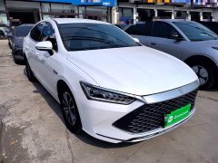 BYD Qin PLUS 2024 Glory Edition DM-i 55KM Leading - ფოტო 4