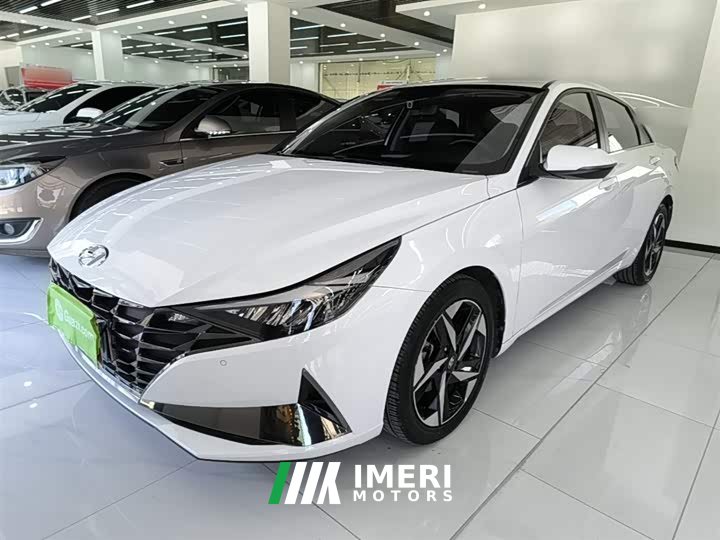 Hyundai Elantra 2022 1.5L CVT Luxury - ავტომობილი ჩინეთიდან