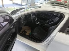 Hyundai Elantra 2022 1.5L CVT Luxury - ფოტო 16