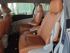 Buick GL8 Land Business Class Comfort Edition - ფოტო 14